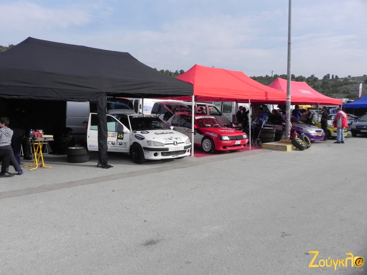 Στη σειρά και έτοιμα για αγώνα...