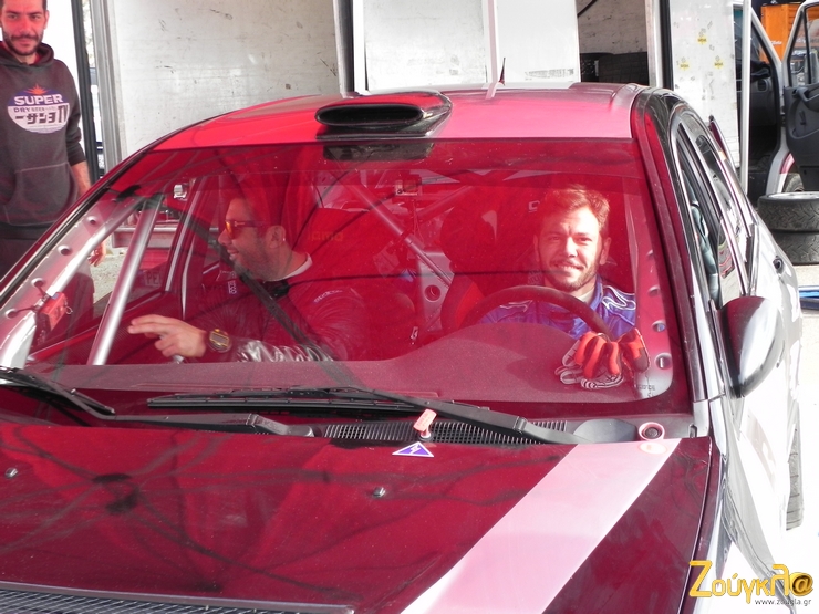 Οι νικητές του αγώνα Νίκος Ζάχος και Ηλίας Παναγιωτόύνης... Φωτογραφία πριν την εκκκίνηση με χαμόγελα. Πού να ήξεραν ότι θα κέρδιζαν!!!