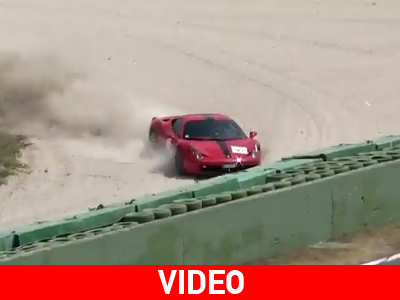 Τράκαρε με Ferrari 458 Italia