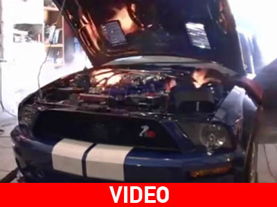 Πήρε φωτιά η Mustang Shelby την ώρα της δυναμομέτρησης Πήρε φωτιά η Mustang Shelby την ώρα της δυναμομέτρησης