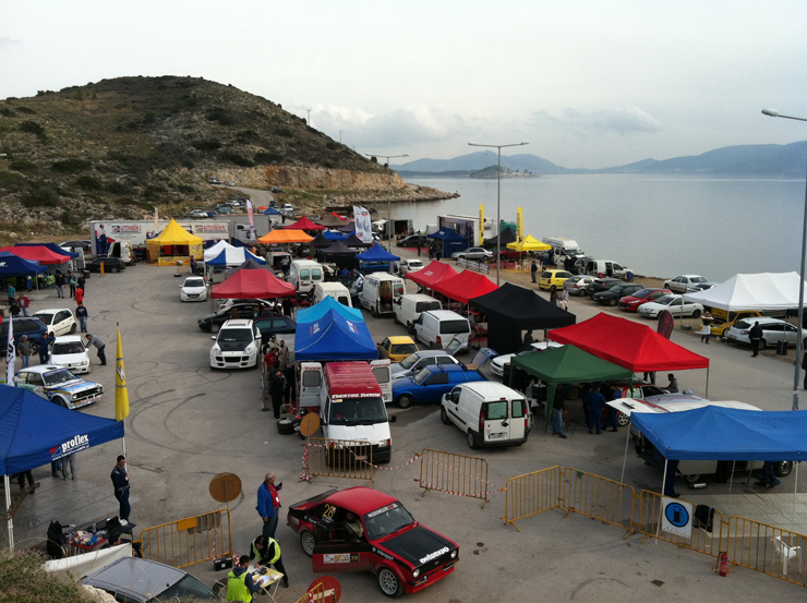 Κι, όμως αυτή η εκπληκτική εικόνα ήταν το service park του ράλι Παλάδιο. Αλλού....