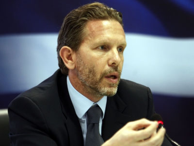 Ο υπουργός Πολιτισμού, Παύλος Γερουλάνος, στο ράλι Ακρόπολις