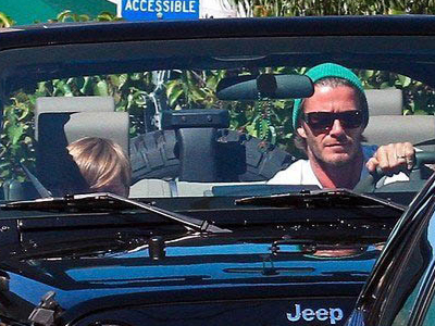 Με Jeep Wrangler κυκλοφορεί ο Μπέκαμ