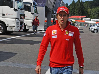 F1 Luca Badoer: «Θα ήταν βλακεία, αν με άλλαζαν τώρα»!