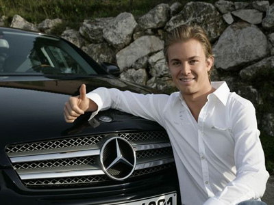 Οδηγός της Mercedes GP ο Nico Rosberg!