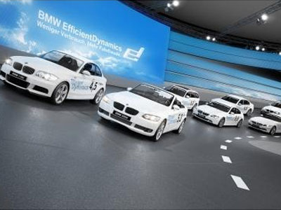 “Τρία σε ένα”… υπερσύγχρονο περίπτερο για το Group BMW