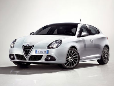 Η Giulietta θα αποτελέσει το… βαρύ χαρτι της Alfa Romeo στην Γενεύη