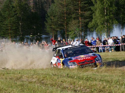 WRC: Ξανά ζημιά ο Loeb!