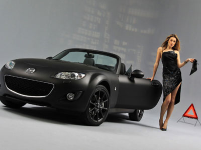 Επετειακή έκδοση σε χρώμα μαύρο – ματ για το Mazda MX-5