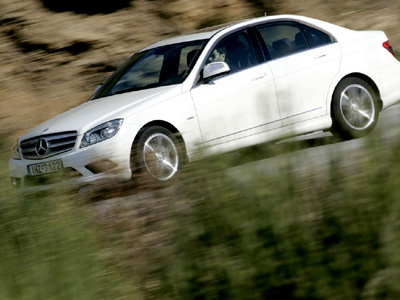 Εκπτώσεις κάνει η Mercedes