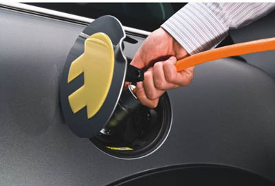 Τις 500.000 θα φτάσουν οι πωλήσεις των ηλεκτρικών αυτοκινήτων