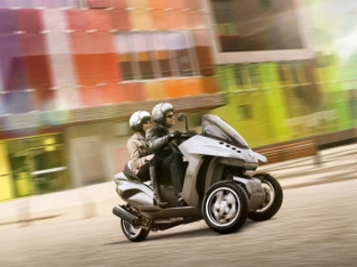 Υβριδική μοτοσικλέτα από την Peugeot