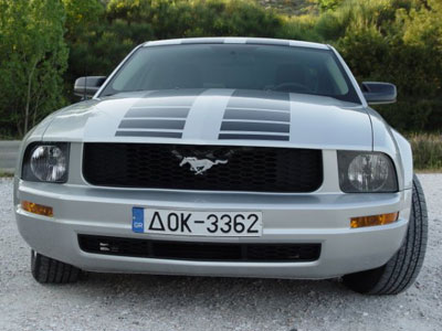 Ford Mustang V6 4.0 L : Από άλλο πλανήτη…