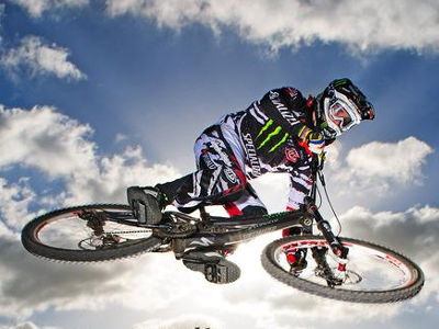 Ο Sam Hill ακόμα στον «πάγκο»