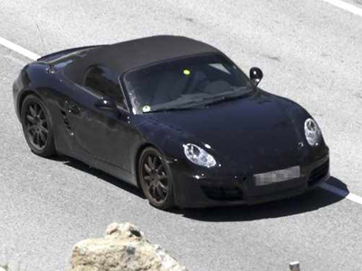 Εξελίσσεται η νέα γενιά της Porsche Boxster