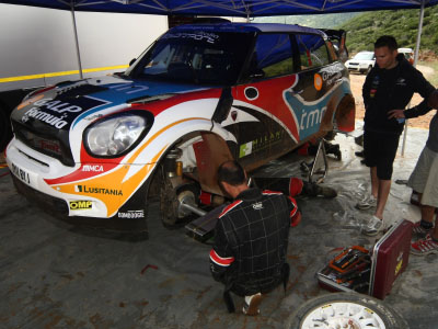 Δηλώσεις οδηγών στο ενδιάμεσο service