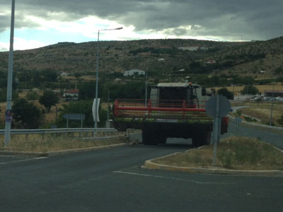 Αυτά που συναντούμε στους δρόμους…