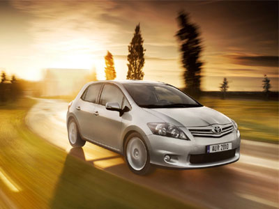 Πάνω από 19.000 οι πωλήσεις τον Μάρτιο