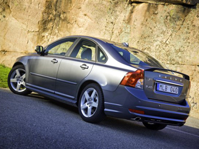 Volvo S40 με 16.950 € !