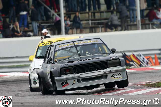 Ο Κώστας Κουραχάνης...