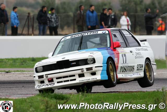 Ο Θεόδωρος Μαυροπούλης...