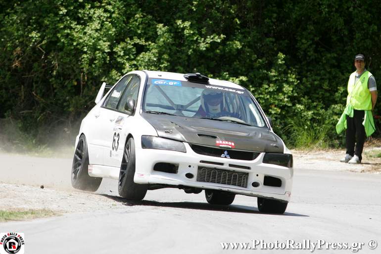 Ο Κώστας Πατσουρέας σημείωσε τον καλύτερο χρόνο που έχει γραφτει ποτέ στην ανάβαση της Κύμης...