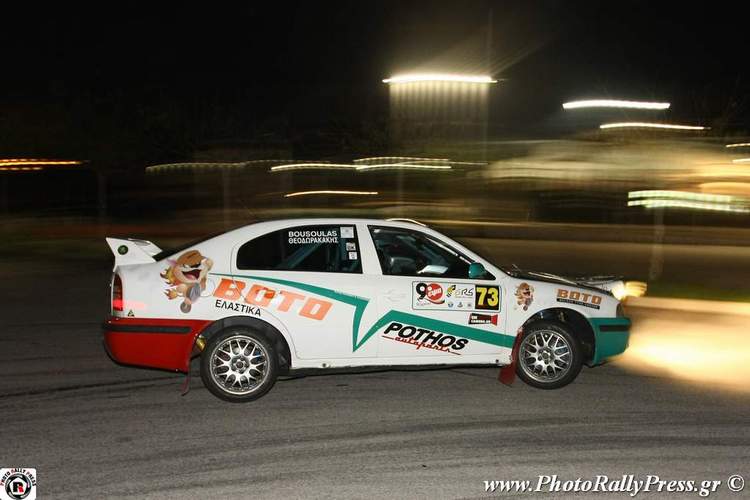 Οι Θεοδωράκης - Μπούσουλας