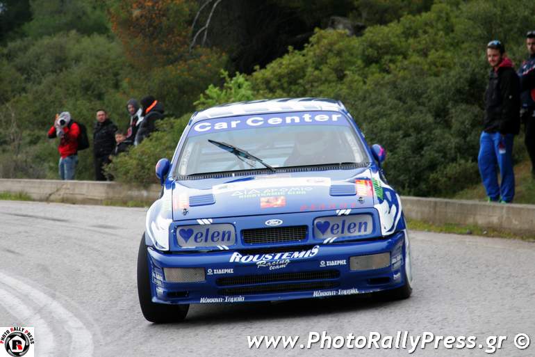 Ο Αλέξανδρος Ρουστέμης με Ford Sierra RS 500