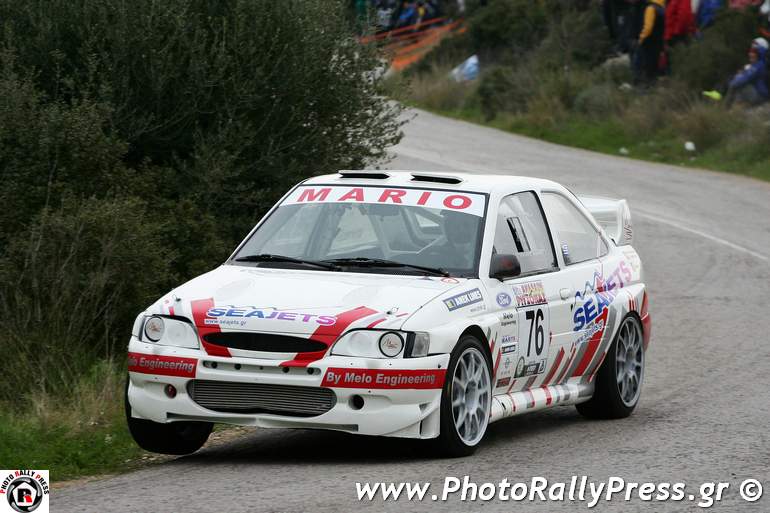 Ο Μάριος Ηλιόπουλος με Ford Eσcort WRC αν μπορούσε θα έβγαζε το πόδι κάτω από το πάτωμα