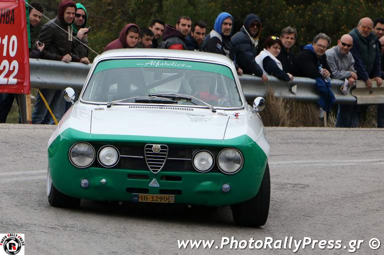 Ο Κώστας Κοφινάς με Alfa Romeo GT Veloce
