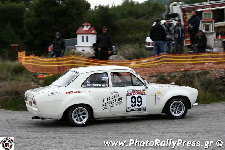 O Μιχάλης Σταυρινός με Ford Escort RS