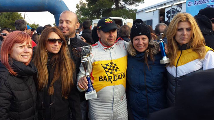 O Zlatkov Nikolay με την ομάδα του...