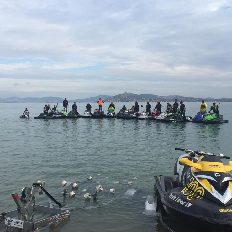 Τα.. τέρατα έτοιμη για δράση!