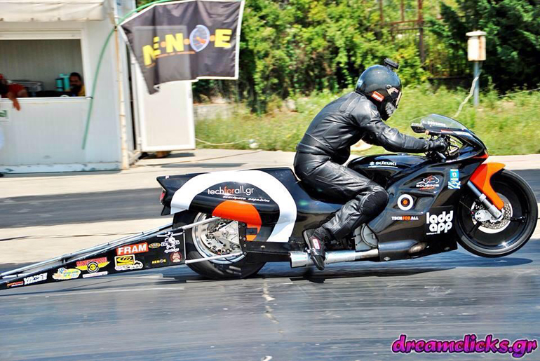 Ο πρωταθλητής 2013-2014 Χαράλαμπος Μπουσίνης...