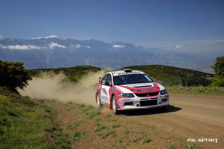 Ο Θέμης Χαλκιάς με τον Λεωνίδα Μαχαίρα θα τρέξουν με Mitsubishi EVO 9