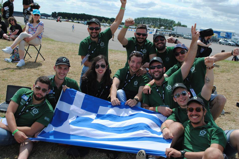 H ελληνική ομάδα φοιτητών του ΑΠΘ