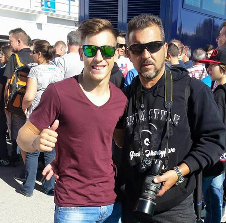 Μπαμπάς και γιος Παπαπαύλου... Μαζί θα συνεχίσουν για να πετύχουν τον στόχο που έχουν βάλει... 