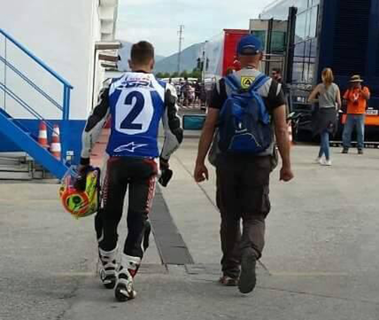 Never give up.. Notis!!!!!