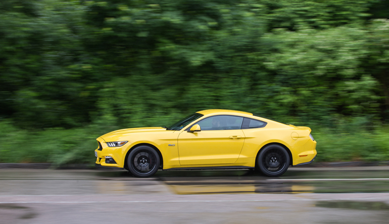 Το μήκος του αμερικανικού θρύλου αγγίζει τα 4.8 μέτρα...