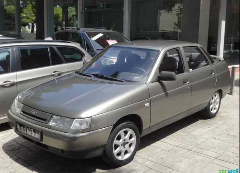 Lada Samara με 950 ευρώ...