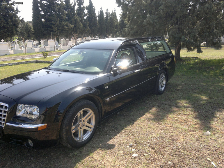 Chrysler με πολύ ήρεμο... φόντο 