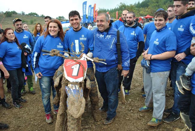 Λίγα λεπτά αφότου ο αναβάτης από την Θεσσαλονίκη κατέκτησε το πρωτάθλημα στην κατηγορία ΜΧ2