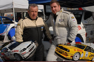 Αριστερά ο Μιχάλης και δεξιά ο Παναγιώτης Ευθυμίου