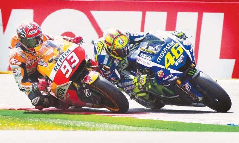 Μάχη μέχρις... εσχάτων ανάμεσα σε Rossi και Marquez