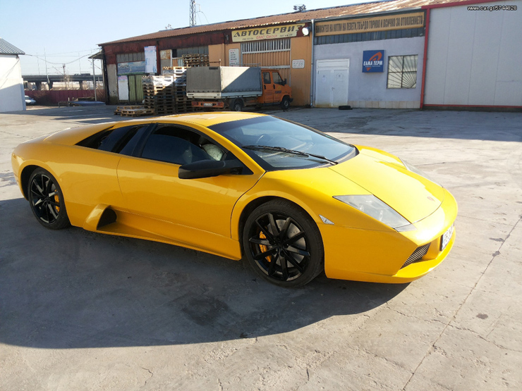 Έτσι οπως τη βλέπεις την... λιγουρεύεσαι...