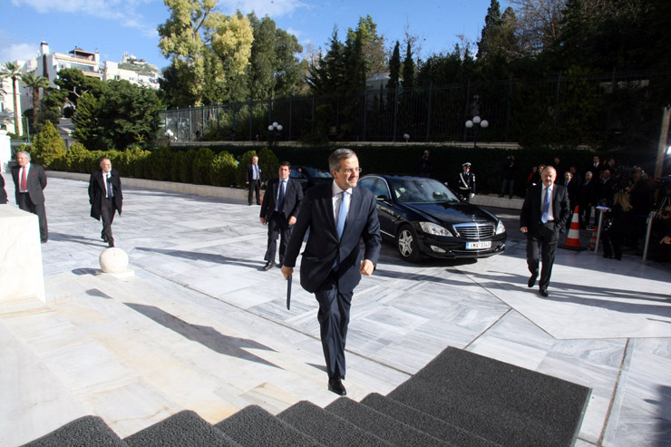 Ο Αντώνης Σαμαράς χρησιμοποιούσε για τις μετακινήσεις του και μία Mercedes S Class