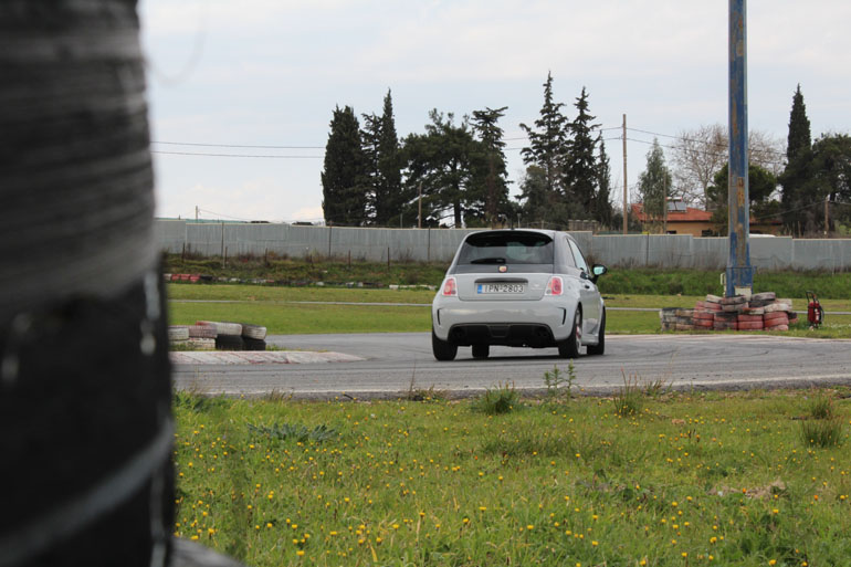 Η ανάρτηση που φορά προσαρμόζεται ανάλογα με τις καταστάσεις της στιγμής...