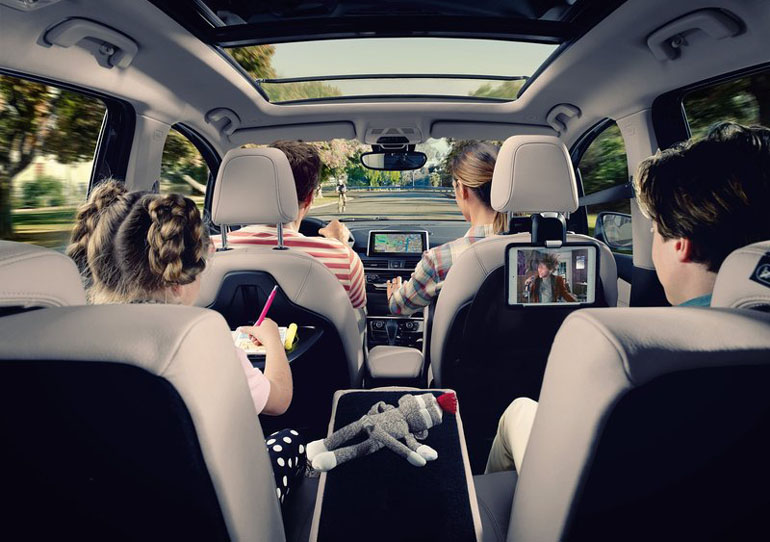 H πολυτέλεια και οι ανέσεις είναι το σήμα κατατεθέν της BMW Series 2 Gran Tourer...