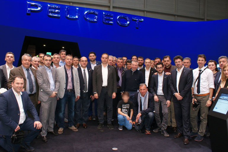 Η ελληνική ομάδα της Peugeot συναντήθηκε στην Γενεύη για να σχεδιάσει τους στόχους του 2015