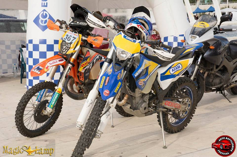 Και οι μηχανές στο... πάρτι!!!